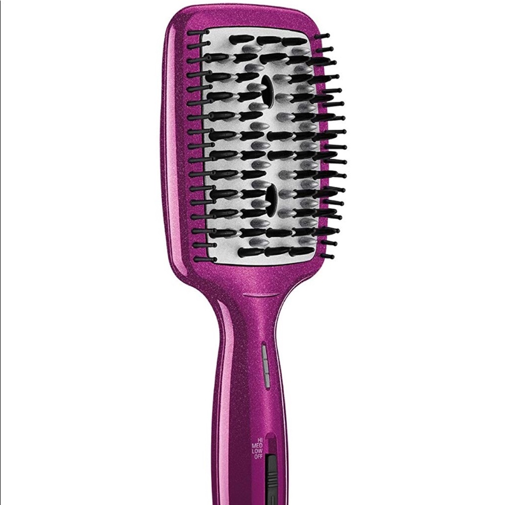 CONAIR Ceramic Smoothing Hot Straightening Brush